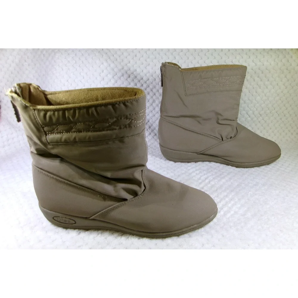 Totes Weather Protectors Winter Boots Womens 7.5 M Thinsulate Insulated Tan Zip
